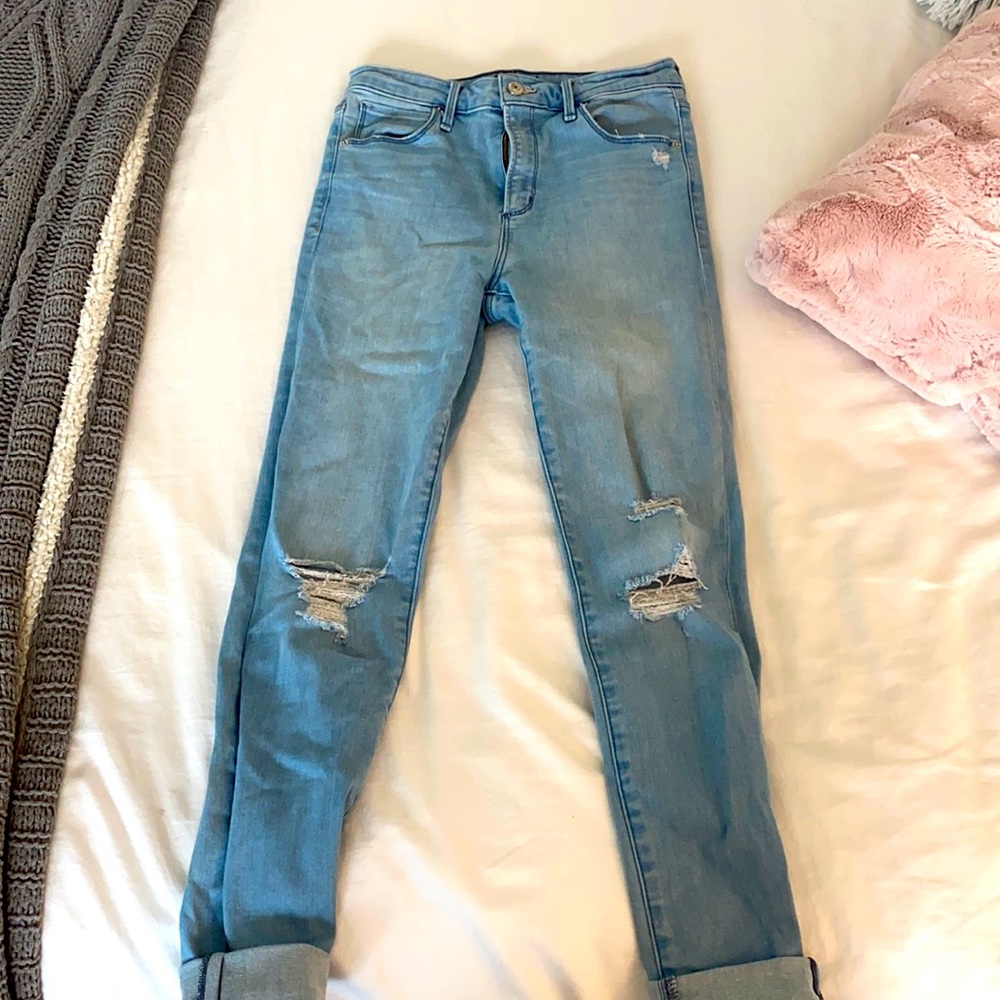 Abercrombie and Fitch High Rise Skinny Jeans